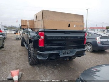 Chevrolet Silverado II 2020 Chevrolet Silverado 1500, V8 6.2L 420KM, 4x4, z ubezpieczalni. 6.2 Benzyna, zdjęcie 8