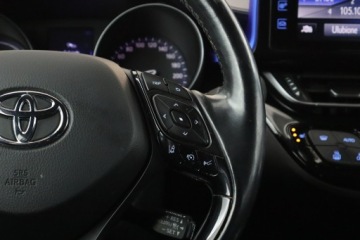 Toyota C-HR I Crossover 1.8 Hybrid 122KM 2017 Toyota C-HR 1.8 Hybrid, Salon Polska, Serwis ASO, zdjęcie 17