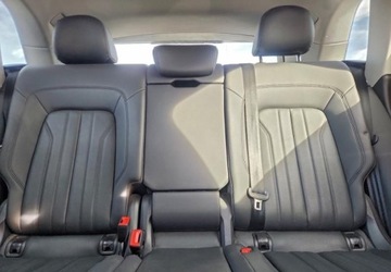 Audi Q5 II SUV 2.0 TFSI 252KM 2019 Audi Q5 Auta z USA - Zapytaj o wiecej ofert 2.0 Benzyna 252KM, zdjęcie 8