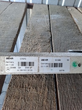 CHLADIČ OLEJE MERCEDES B TŘÍDA W245 2.0B A1695000200