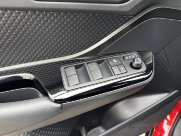 Toyota C-HR I Crossover Facelifting 1.8 Hybrid 122KM 2023 Toyota C-HR 1.8 Hybrid Style 1.8 Hybrid Style | Au, zdjęcie 18