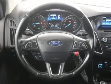 Ford Focus III Kombi Facelifting 1.6 Ti-VCT 105KM 2015 Ford Focus 1.6 i, Salon Polska, Serwis ASO, Klima, zdjęcie 14