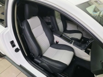 Volvo C30 Hatchback 3d Facelifting 1.6 D DRIVe 109KM 2011 Volvo C30 ___Limited White Edition___1.6D DRIVe 109KM___R-Design___ 1.6, zdjęcie 16