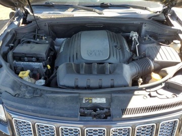 Jeep Grand Cherokee IV 2015 Jeep Grand Cherokee Summit 2015 5.7l 5.7 Benzyna 360KM, zdjęcie 6