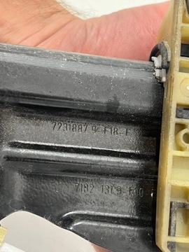 BMW F10 F11 MECHANIZMUS ZVEDÁK OKNO LEVÝ PŘEDNÍ EVROPA 7231887 7271563