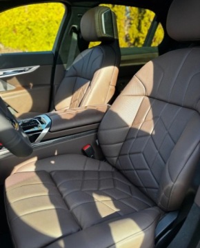 BMW Seria 7 G70 Sedan Plug-In 3.0 M60e 571KM 2026 BMW Seria 7 BMW Bonkowscy 3.0 Hybryda Plug-in 571KM, zdjęcie 14