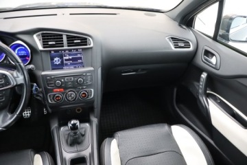 DS 4 I Hatchback (Citroen) 1.6 THP 200KM 2011 Citroen DS4 1.6 THP, Navi, Xenon, Klima, zdjęcie 7