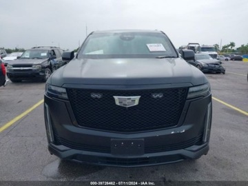 Cadillac Escalade III 2021 Cadillac Escalade 2021 3.0l 3.0 Diesel 277KM, zdjęcie 7