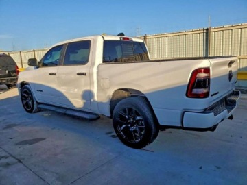  RAM 1500 Laramie 2023 5.7 Benzyna 395KM, zdjęcie 1