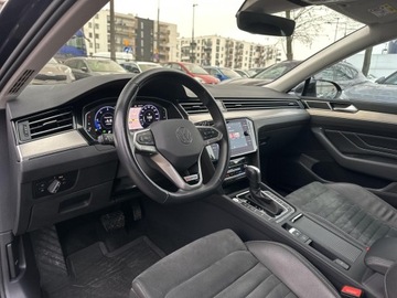 Volkswagen Passat B8 Variant Facelifting 2.0 TDI SCR 200KM 2022 Volkswagen Passat 2.0 TSI 200KM 4Motion FV 23%, zdjęcie 9