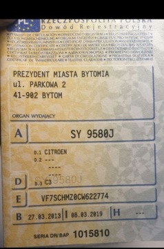 Citroen C3 II 2013 Citroen C3 2013r, 1.2 Benzyna. Uszkodzony lewy bok i lekko prawy tyl. Jezd, zdjęcie 26