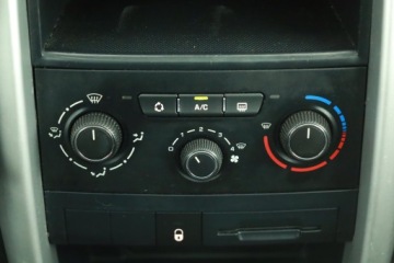 Peugeot 207 SW 1.6 HDi FAP 92KM 2012 Peugeot 207 1.6 HDi, Klima, El. szyby, zdjęcie 9