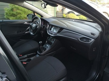 Opel Astra J GTC 1.6 CDTI Ecotec 110KM 2016 Opel Astra 1.6 CDTI 110KM Klimatronik Tempomat, zdjęcie 18