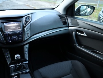 Hyundai i40 Kombi 1.7 CRDi LOW 115KM 2015 Hyundai i40 1.7 CRDI, Navi, Klima, Klimatronic, zdjęcie 7