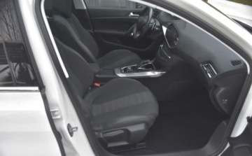 Peugeot 2018 Peugeot 308 Peugeot 308 PureTech 130 GPF EAT8 Stop amp Start Allure Pack, zdjęcie 7