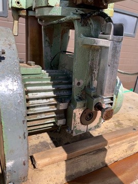 Радиальная пила Dewalt