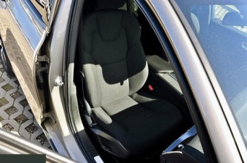 Volvo V60 II  2020 Volvo V60 B3 B Geartronic Momentum 163KM 2020r, zdjęcie 20