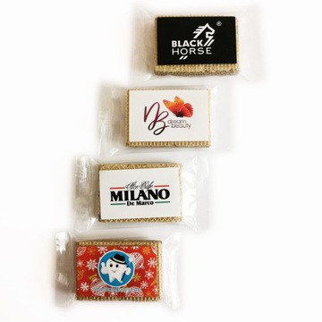 Ciastka wafle kakaowe CHRUPS z logo - 100 szt.