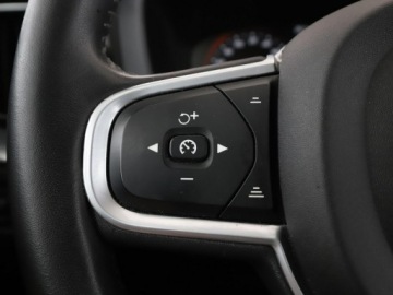 Volvo XC60 II Crossover D4 190KM 2018 Volvo XC 60 automat full LED skóra el. fotele z, zdjęcie 31