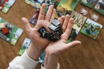 НАСТОЛЬНАЯ ИГРА MINECRAFT RAVENSBURGER СПАСЕНИЕ ДЕРЕВНИ ДЛЯ ДЕТЕЙ