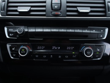 BMW Seria 1 F20-F21 2017 BMW 1 118i, Salon Polska, Automat, Navi, Klima, zdjęcie 20