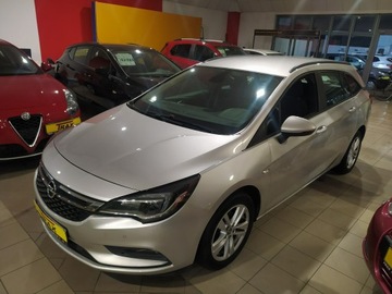 Opel Astra K Sports Tourer 1.6 CDTI 110KM 2018