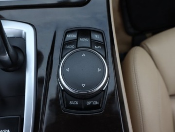 BMW Seria 5 F10-F11 Touring Facelifting 520d 190KM 2016 BMW 5 520d, Salon Polska, 187 KM, 4X4, Automat, zdjęcie 17