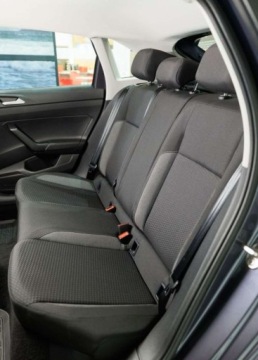 Volkswagen Taigo 1.0 TSI 110KM 2022 Volkswagen Taigo 1.0 TSI Style Benzyna 110KM, zdjęcie 19