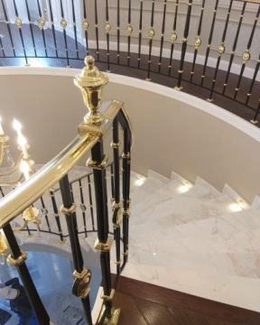 Балясины для французской лестницы, латунь, CLASSIC