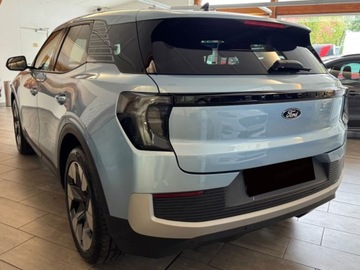 Ford Explorer VI SUV Electric 77kWh 286KM 2025 Od ręki - Premium 77kWh RWD 286KM / Hak, zdjęcie 2