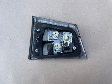 13184025 SVĚTLO ZADNÍ PRAVÁ KAROSÉRIE OPEL VECTRA C SIGNUM