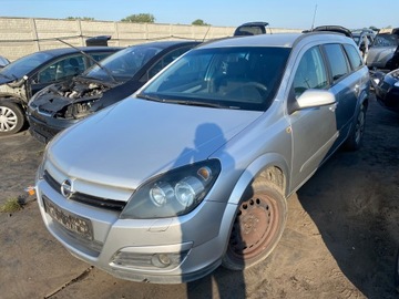 OPEL ASTRA H 04-14 SKLO (OKNO) PŘEDNÍ ČELNÍ