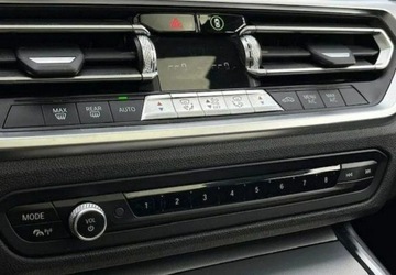 BMW Seria 3 F30-F31-F34 Gran Turismo Facelifting 2.0 318d 150KM 2020 BMW Seria 3 Sport Line Automat Navi Panorama Skora Full Led FV23, zdjęcie 26