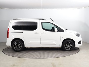 Opel Combo E Kombivan 1.2 Turbo 110KM 2019 Opel Combo 1.2 Turbo, Salon Polska, Serwis ASO, zdjęcie 5