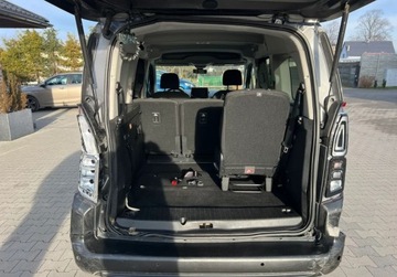 Citroen Berlingo III e-Osobowy M 50 kWh 136KM 2023 Citroen Berlingo Elektryk LED Kamera Sensor Asystent Pasa 7 osobowe 136KM, zdjęcie 7