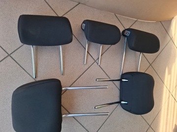 PODHLAVNÍK PODHLAVNÍKY ZADNÍ KIA RIO IV 17-