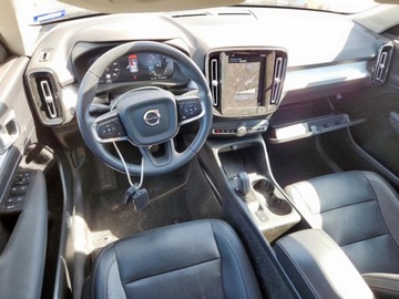 Volvo XC40 2021 Volvo XC 40 T5 Momentum 2021 2.0l 2.0 Benzyna 248KM, zdjęcie 8