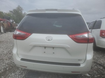 Toyota Sienna III 2020 Toyota Sienna xle, 2020r., 3.5L 3.5 Benzyna 296KM, zdjęcie 5