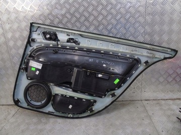 SKODA OCTAVIA II HB СТОРОНА, ОБИВКА ЗАДНЕЙ ДВЕРИ