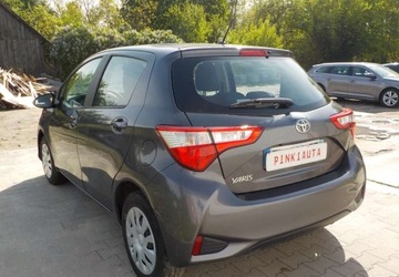 Toyota Yaris III Hatchback 5d Facelifting 2017 1.0 VVT-i 72KM 2019 Toyota Yaris Okazja Benzyna 72KM, zdjęcie 12