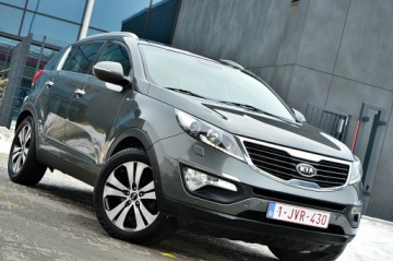 Kia Sportage III SUV 2.0 CRDi 136KM 2011 Kia Sportage 2,0 CRDi Automat Xenon Ledy Skóra