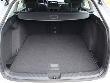 Volkswagen Golf VIII Variant 2.0 TDI 115KM 2022 VW Golf 2.0 TDI, Salon Polska, 1. Właściciel, zdjęcie 12