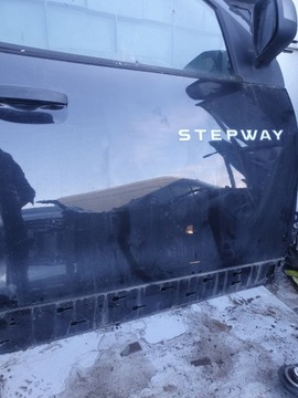 DVEŘE PRAVÝ PŘEDNÍ DACIA LODGY