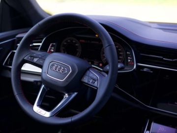 Audi Q7 II 2026 AUDI Q7 60 TFSI e quattro S Line Suv 3.0 (490KM) 2026, zdjęcie 5