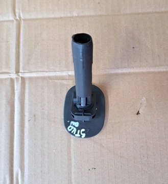 FIAT STILO VODÍTKO PODHLAVNÍKU SEDADLA ZVEDÁK