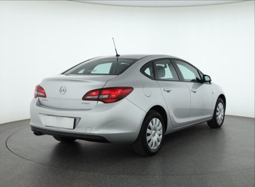 Opel Astra J Sedan 1.4 Turbo ECOTEC 140KM 2015 Opel Astra 1.4 T, Salon Polska, Skóra, Klima, zdjęcie 4