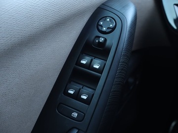 Citroen Grand C4 Picasso II Grand Picasso 1.6 THP 165KM 2015 Citroen C4 Grand Picasso 1.6 THP, Salon Polska, zdjęcie 11