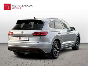 Volkswagen Touareg III SUV 3.0 V6 SCR TDI 286KM 2018 Volkswagen Touareg R-Line DCC Matrix LED Tempomat ACC Panorama Serwis, zdjęcie 4