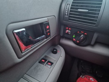 Audi A2 1.4 16V 75KM 2000 Audi A2 1.4 Benzyna 75 KM, Klimatyzacja, zdjęcie 9