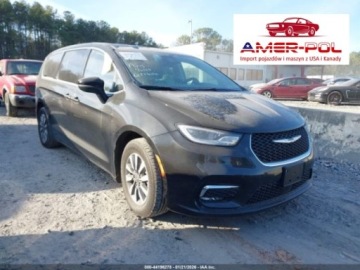 Chrysler Pacifica II 2023 Chrysler Pacifica HYBRID TOURING L, 2023r., 3.6L 3.6 Hybryda Plug-in 260KM
